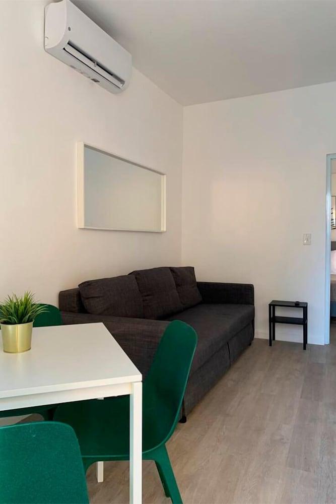 Villas at Auxilio Mutuo 101