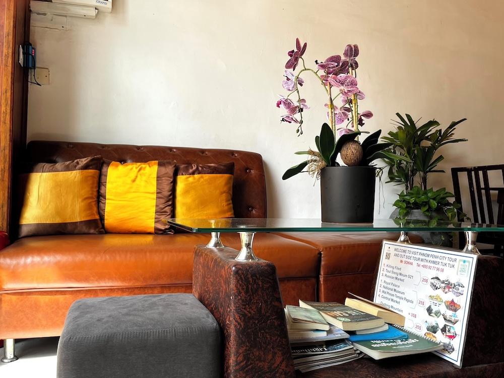 Sun Chakra Boutique Hotel