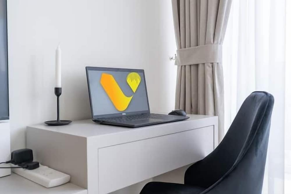 Vogue - Dubai Frame View