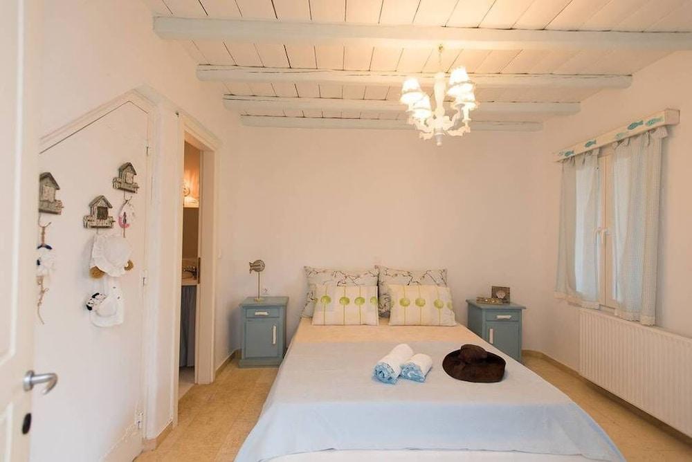 Beautiful Villa at Panormos Mykonos