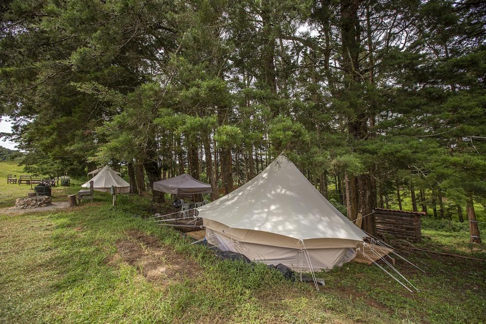 LUNA LLENA PARQUE DE MONTAÑA