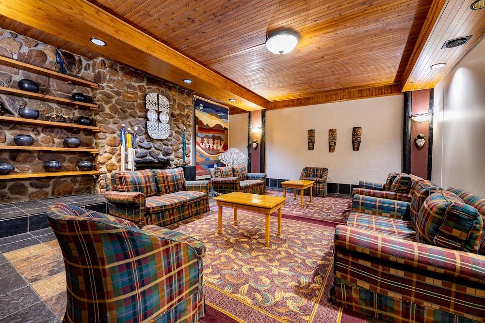 African Sky Hotels - Pine Lake Inn