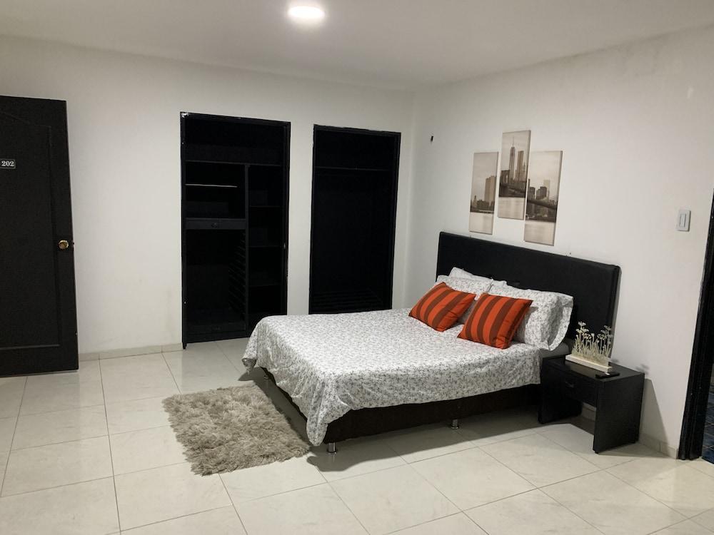 HOSTAL RINCON DE GRANADA