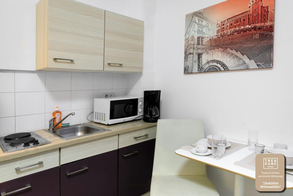 Treasure Home Apartment 1050