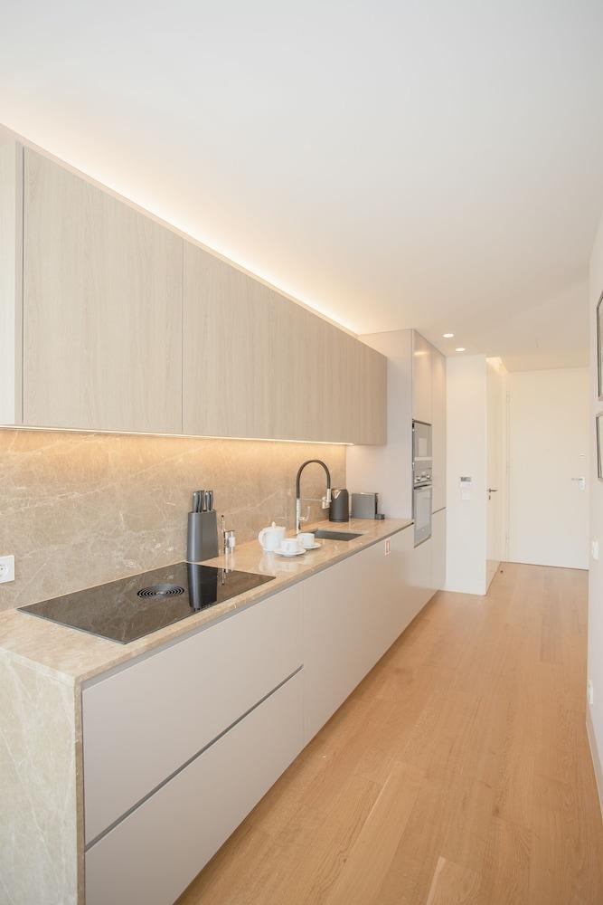 Liiiving - Crystal Palace Apartment