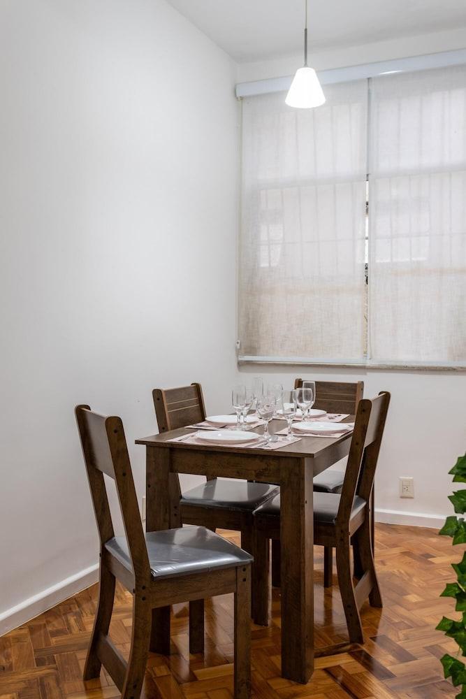 5 Minutes From Leblon Beach Ap102