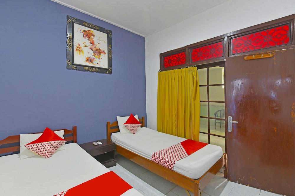 OYO 3244 Grand Chandra Hotel