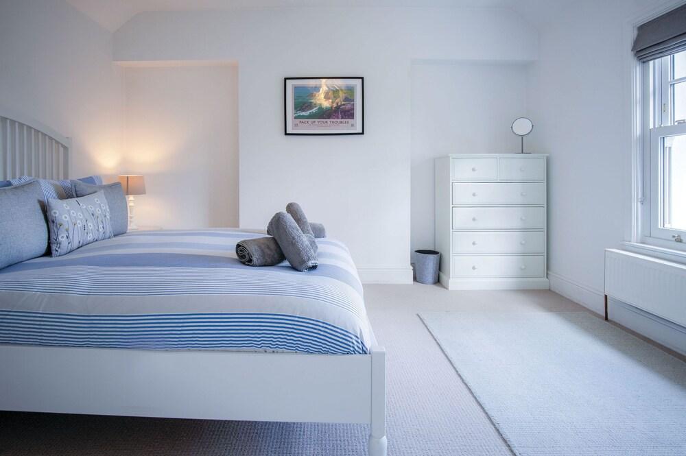 Penlan - 3 Bedroom Cottage - Saundersfoot