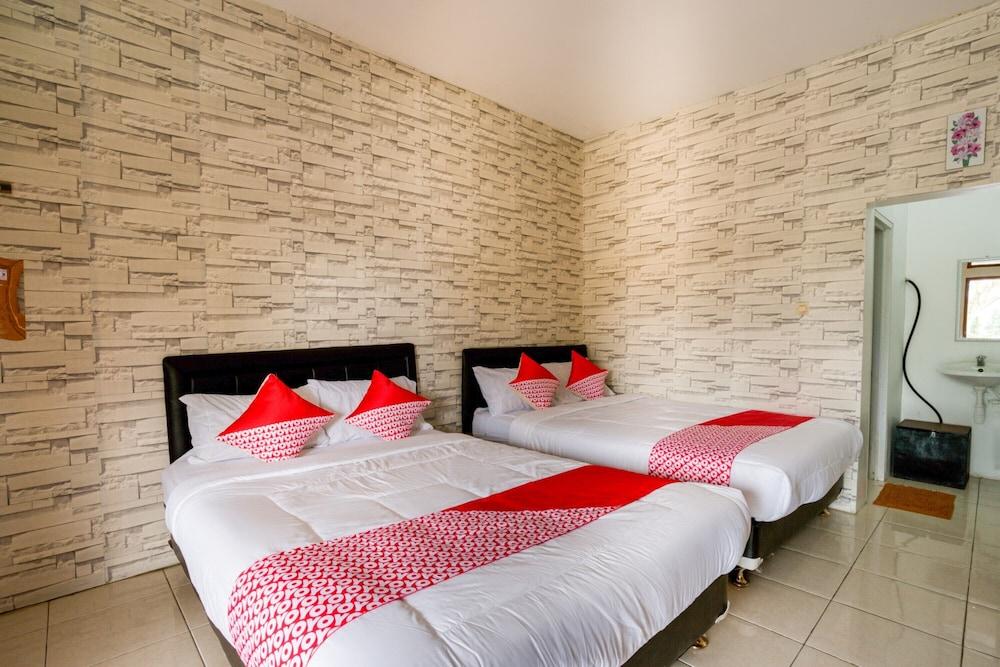 Super OYO 2961 Artana Bed & Breakfast