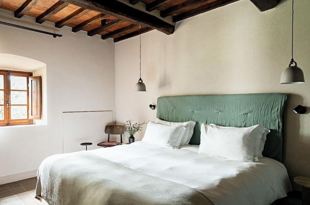 Pieve Aldina - Fontenille Collection