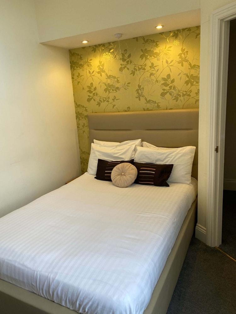 Barramore Holiday Apartments