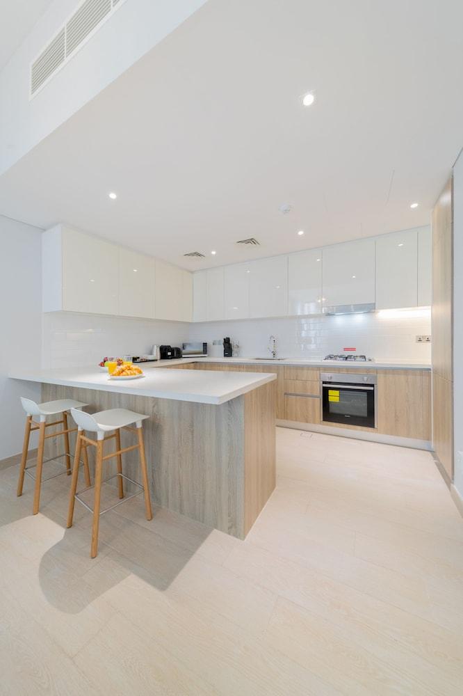 EDEN'S Homes & Villas - LIV Residence