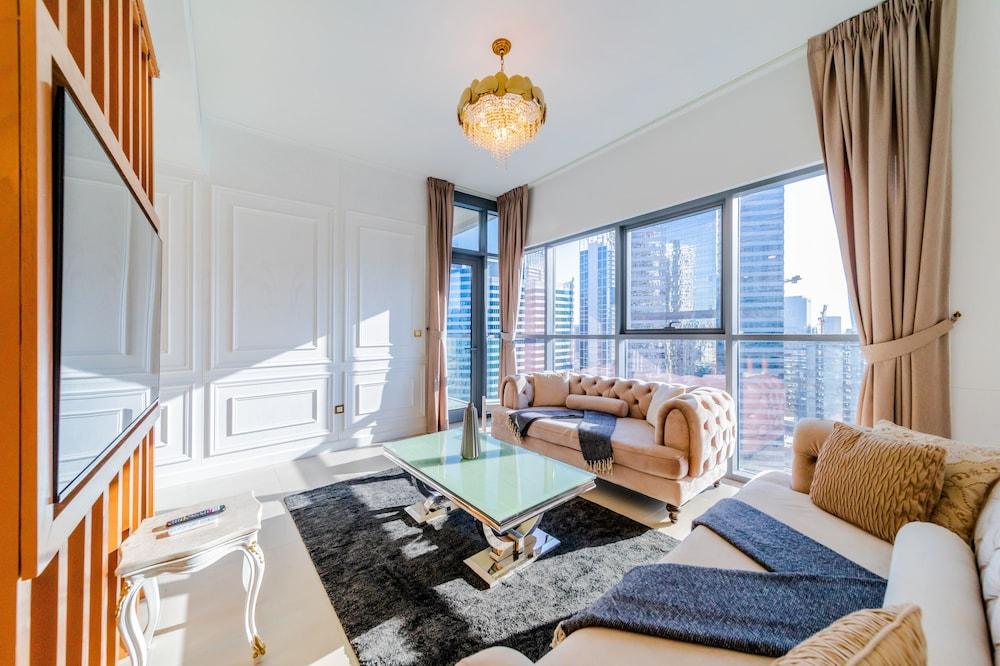 Eden's Dubai - Bellevue