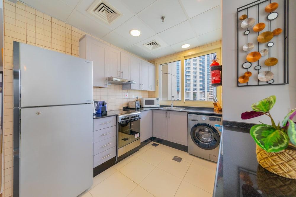 EDEN'S Homes & Villas - Royal Oceanic