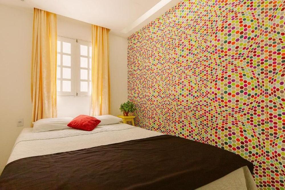 Vivaz Boutique Hotel