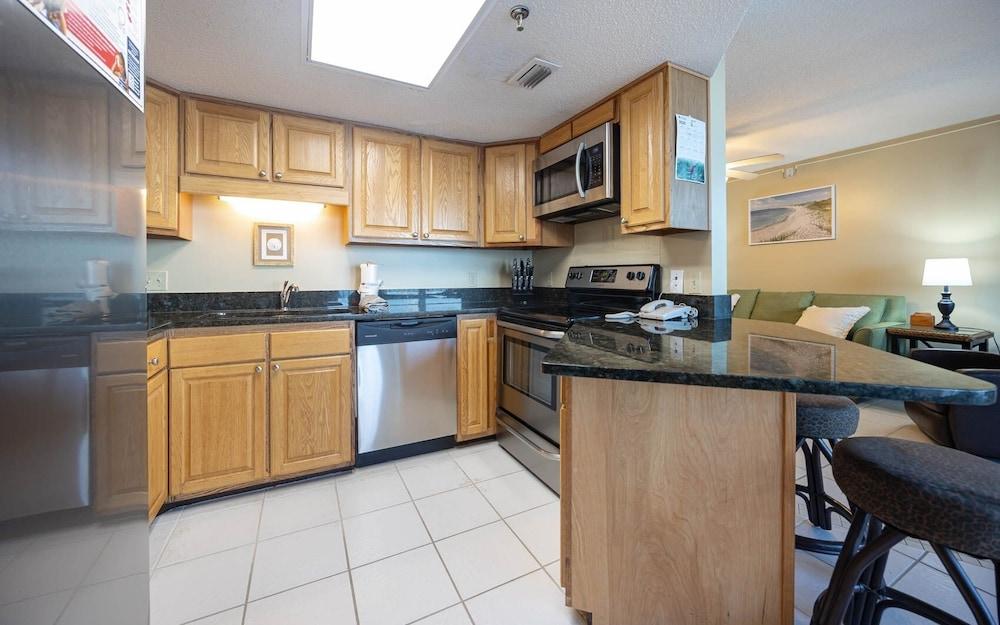 Phoenix Iii 3062 1 Bedroom Condo