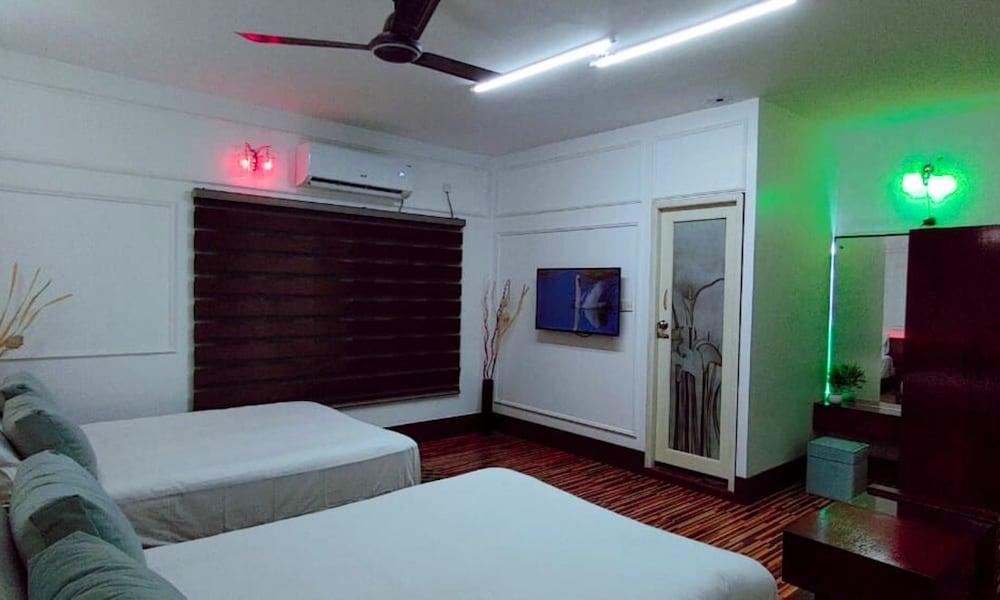 Rezala Restaurant Catering & Residence