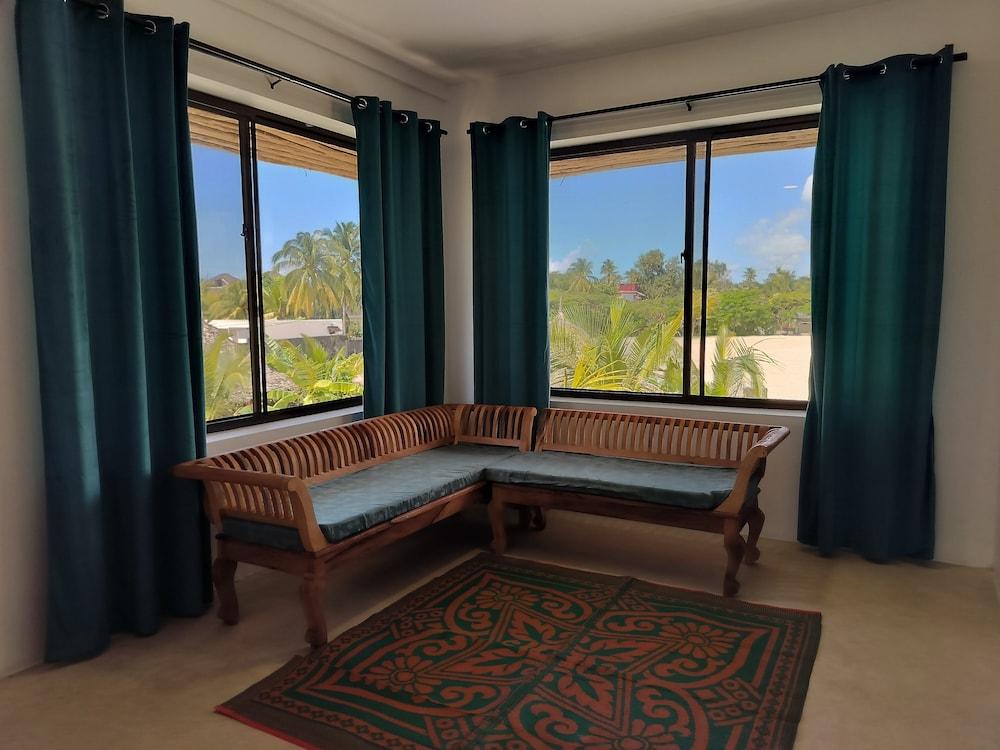 Sand Beach Palm Residence