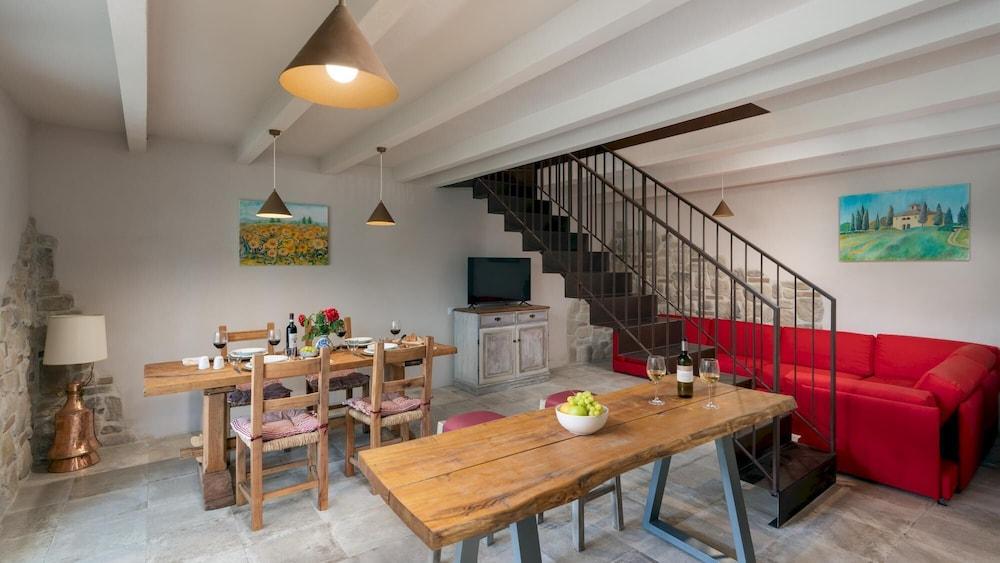 Terrazza Sulla Valle 4 2 Emma Villas