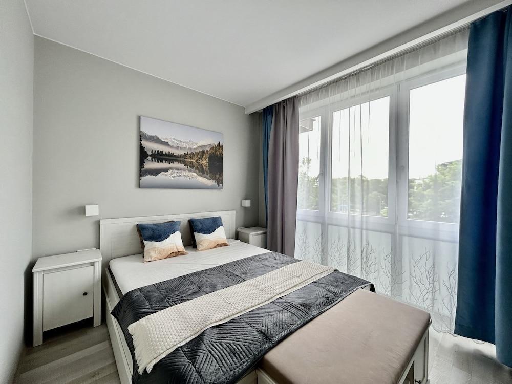 Bright Apartments - LoftAffair