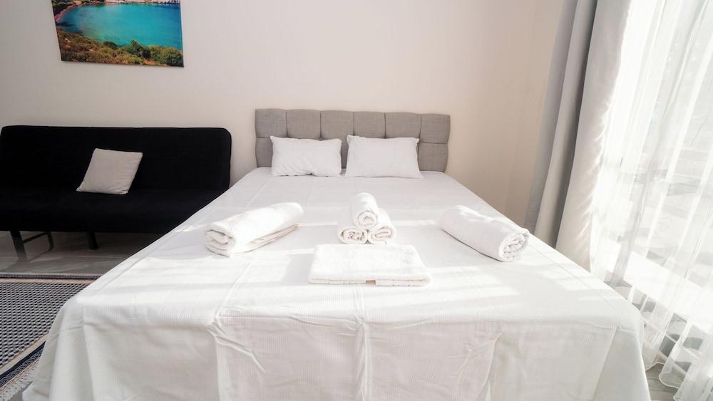 Capo Calaberno Aparts