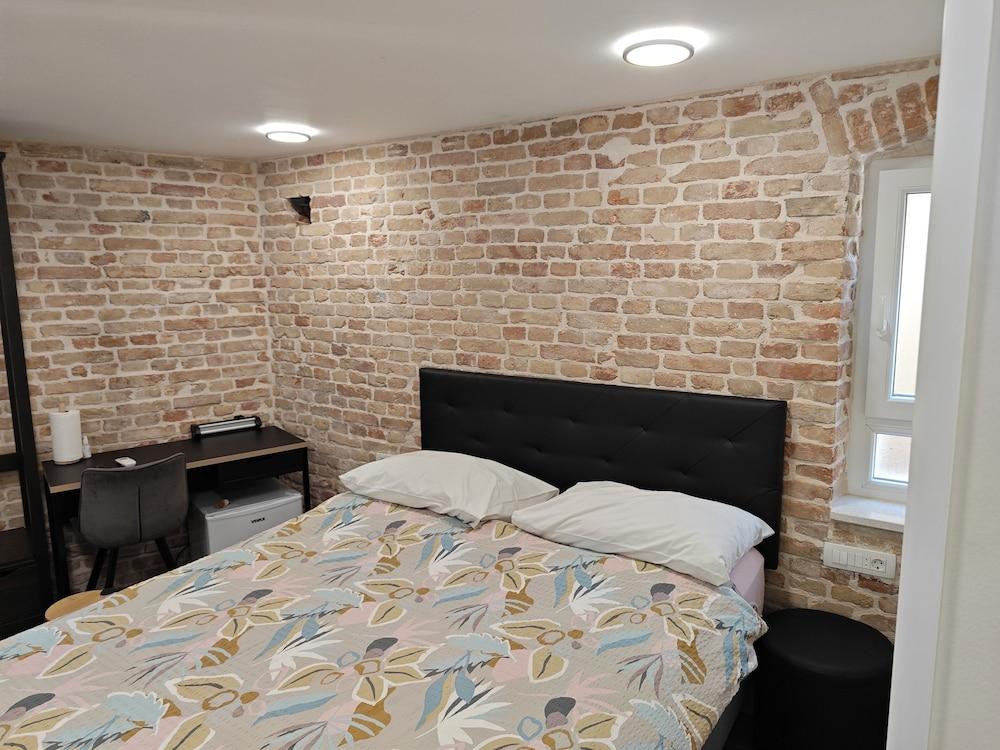 Luxury Authentic Studio Split Old-Town