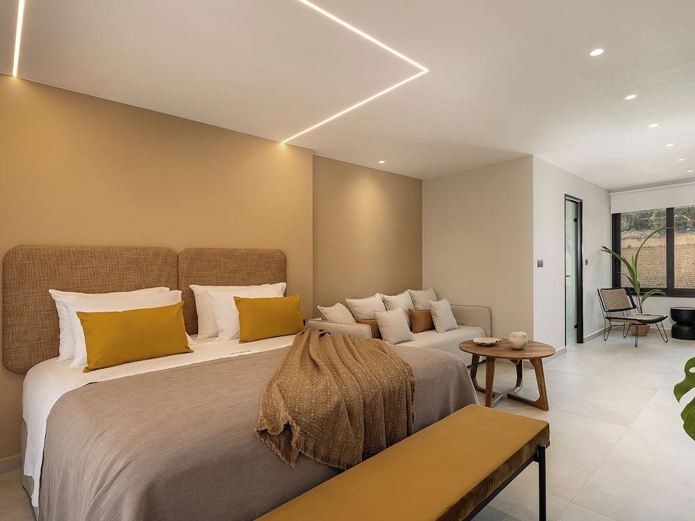 Theta Boutique Hotel