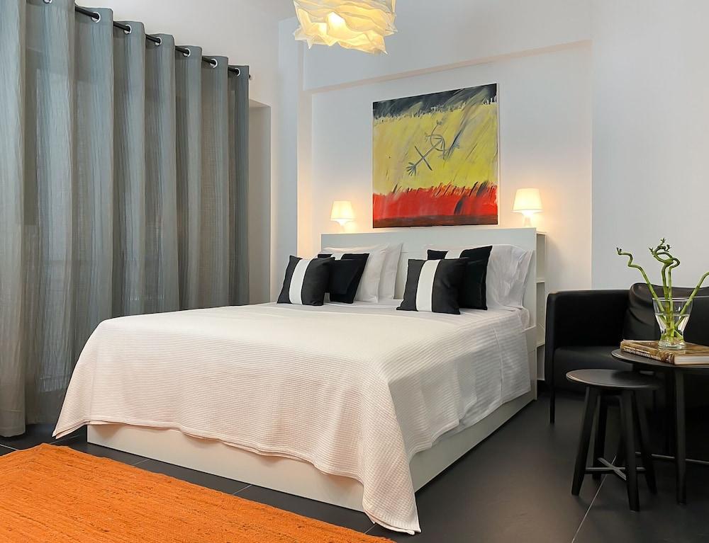 Executive Apartment in Kolonaki