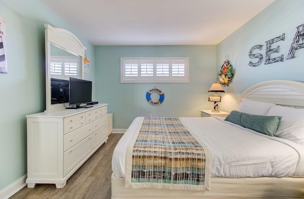 0612 Sandy Feet Retreat by Atlantic Towers