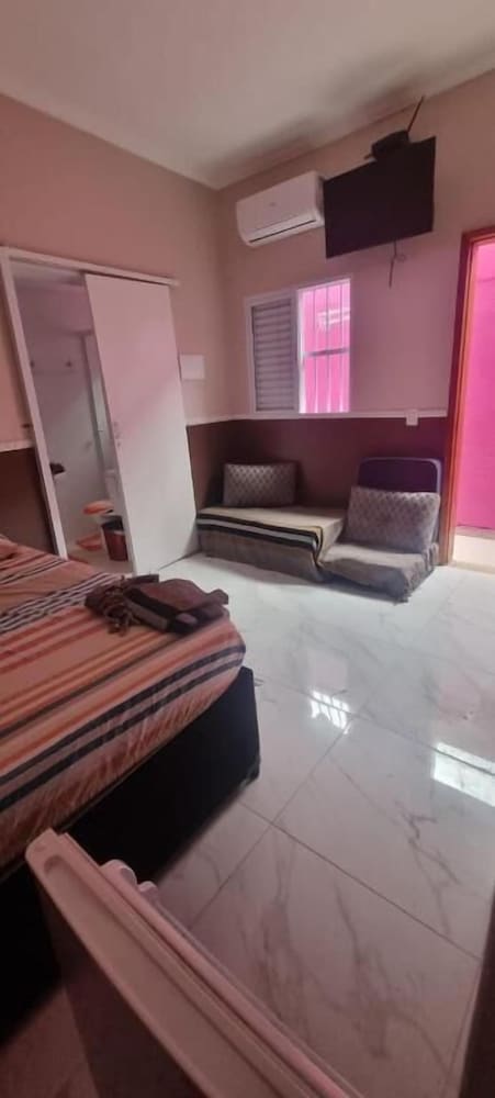 Hospedaria Antídoto