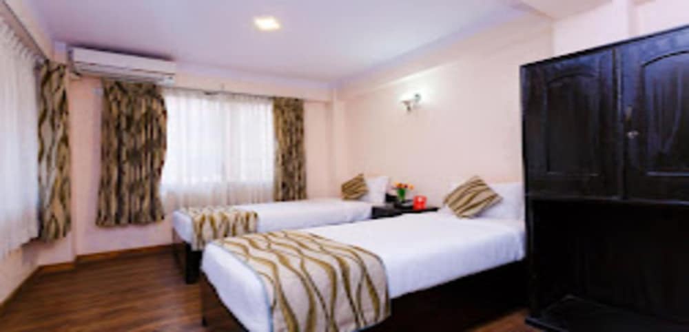 MeroStay 206 Hotel KU