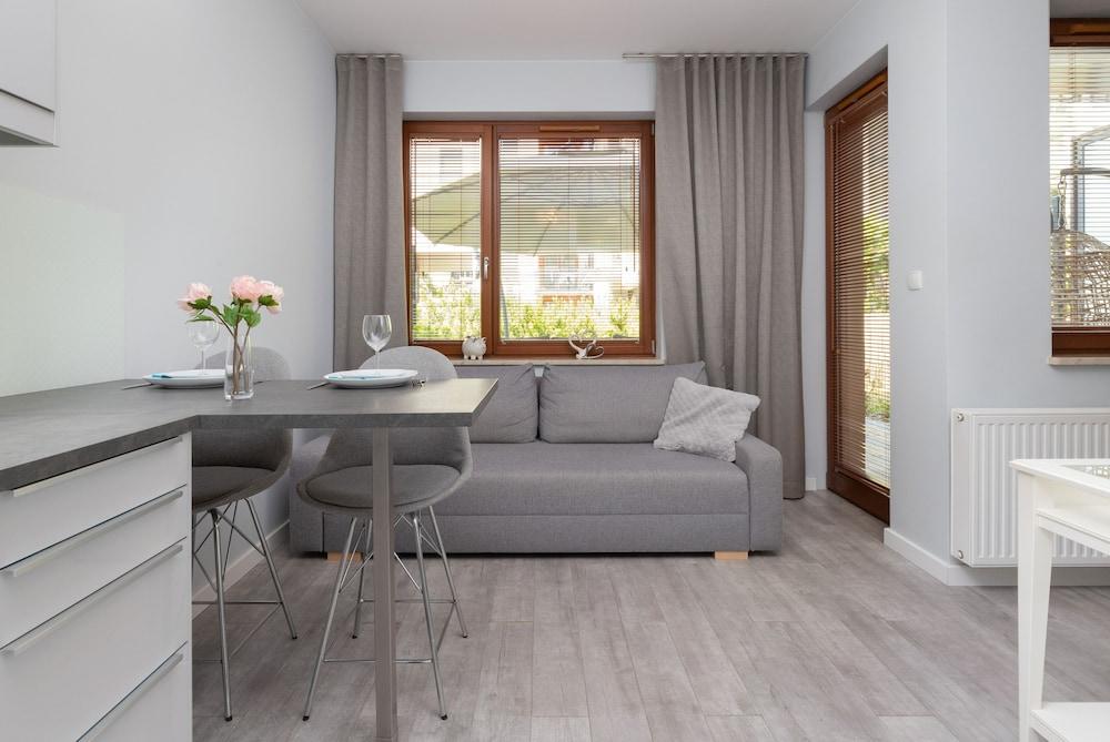 Studio Garnizon With Terrace by Renters