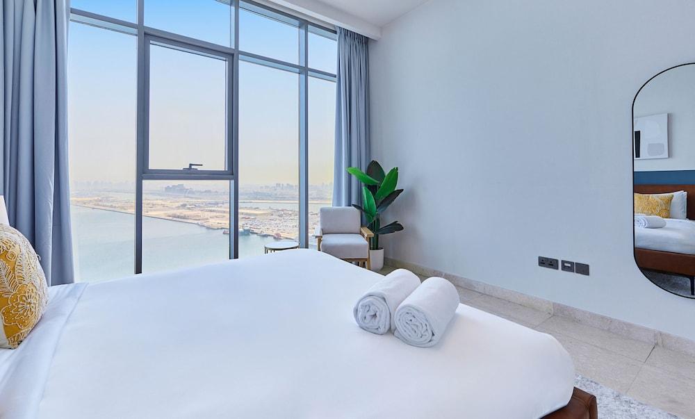 bnbme | Anwa | 2 + Maids