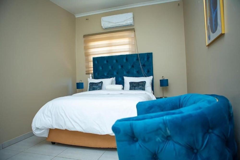 PLATINUM EAGLE GUEST HOUSE