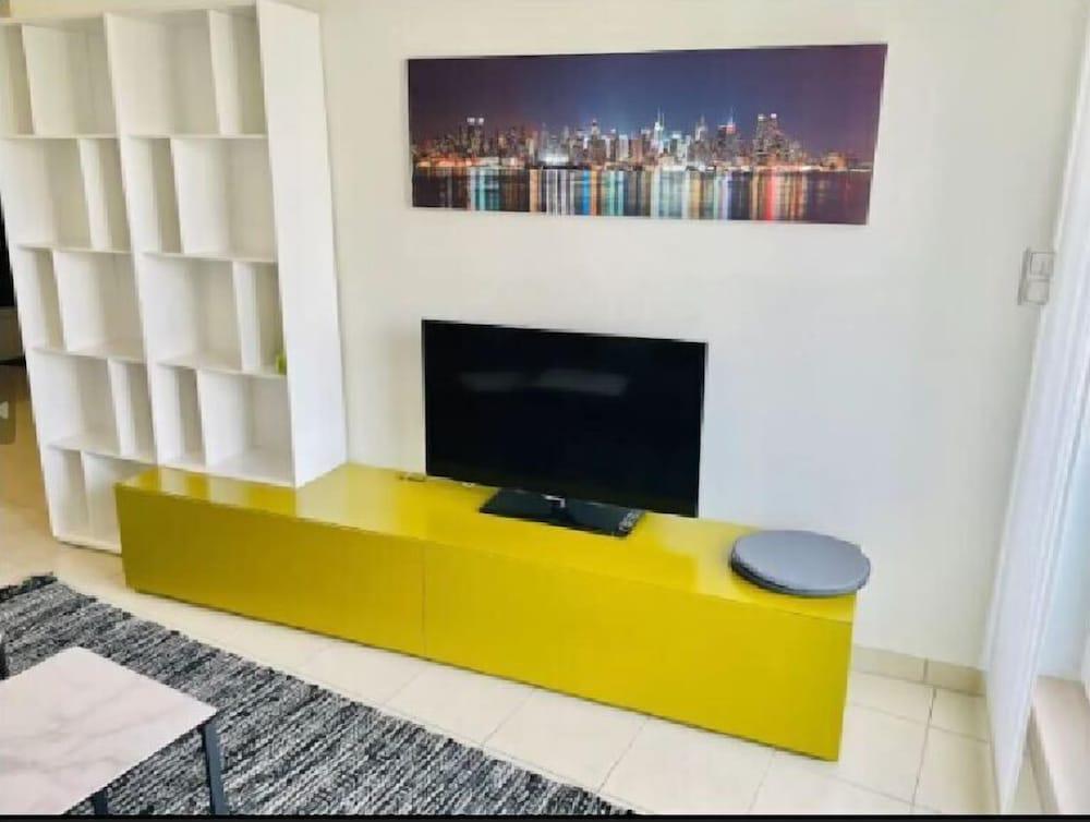 Cosy 1 bedroom flat in Limpertsberg