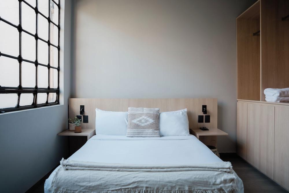 Casa Lomah Napoles WTC