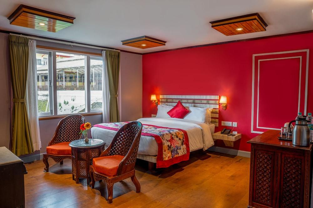 Mount Conifer Suites & Spa