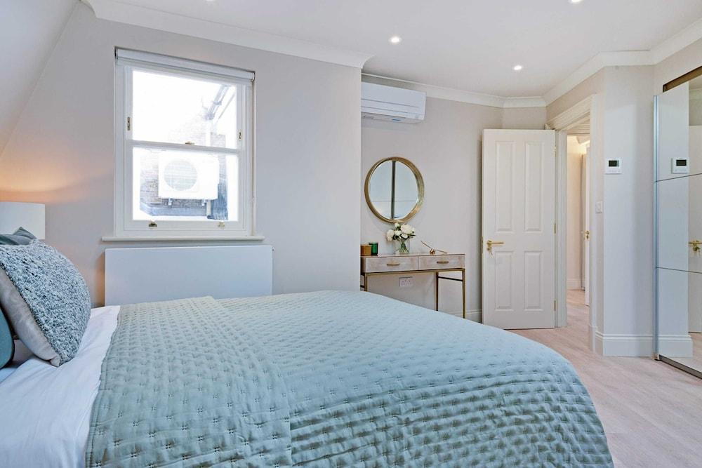 Marble Arch Suite 7-hosted by Sweetstay