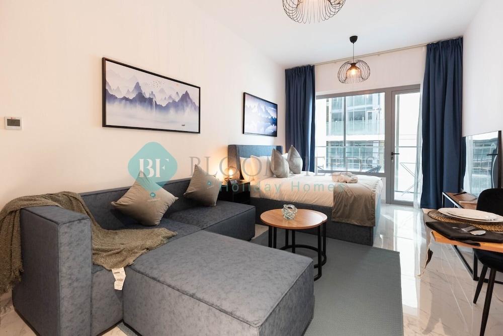 Premium Studio in Oasis - 318