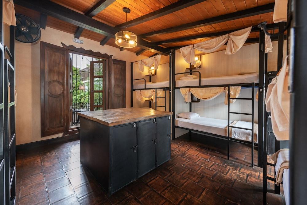 Barbaras Boutique Hostel