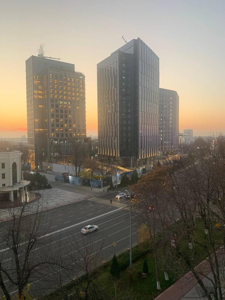 Charming 1-bed Apartment in Tashkent