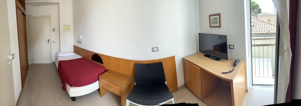 Hotel Morolli Rimini