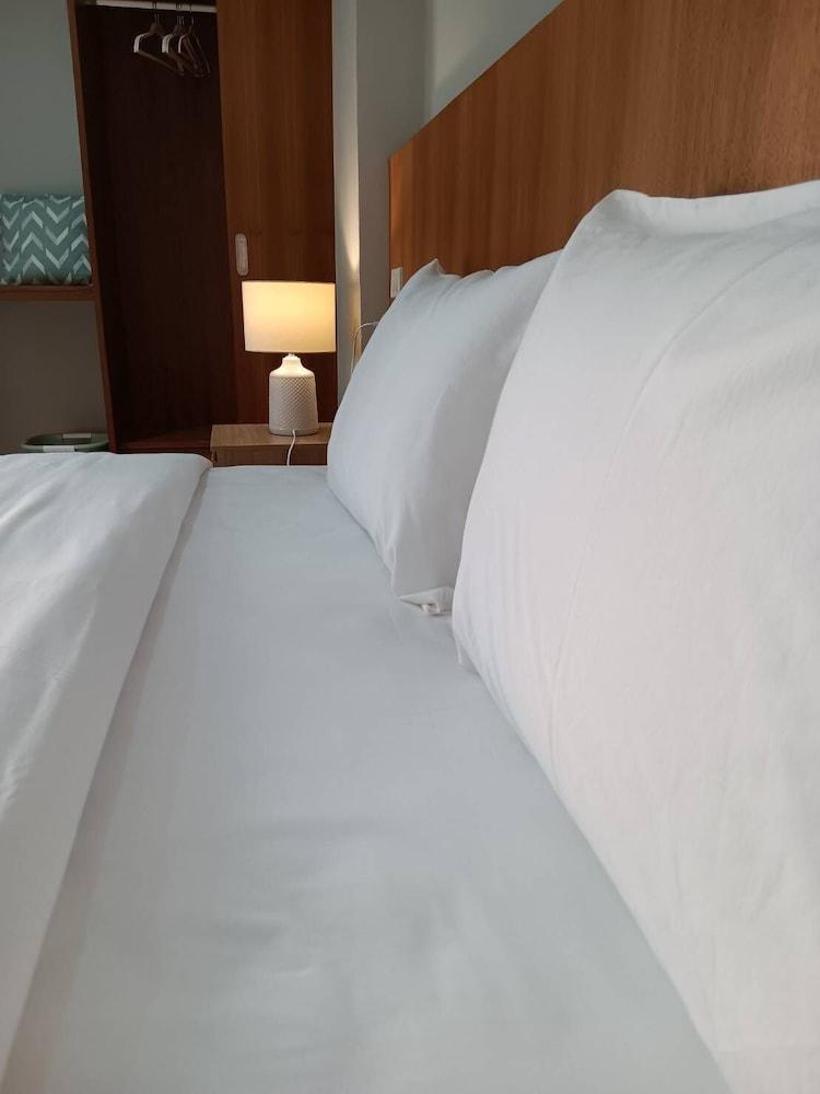 The Brown boutique patong