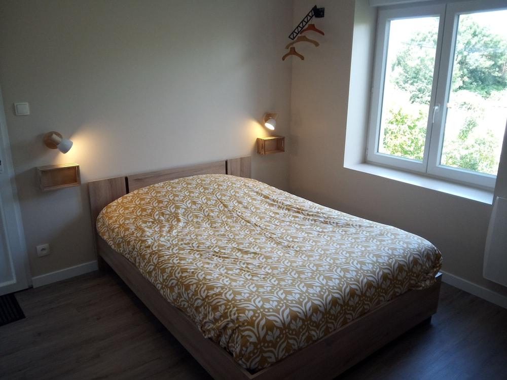 R & C - Room and Calm