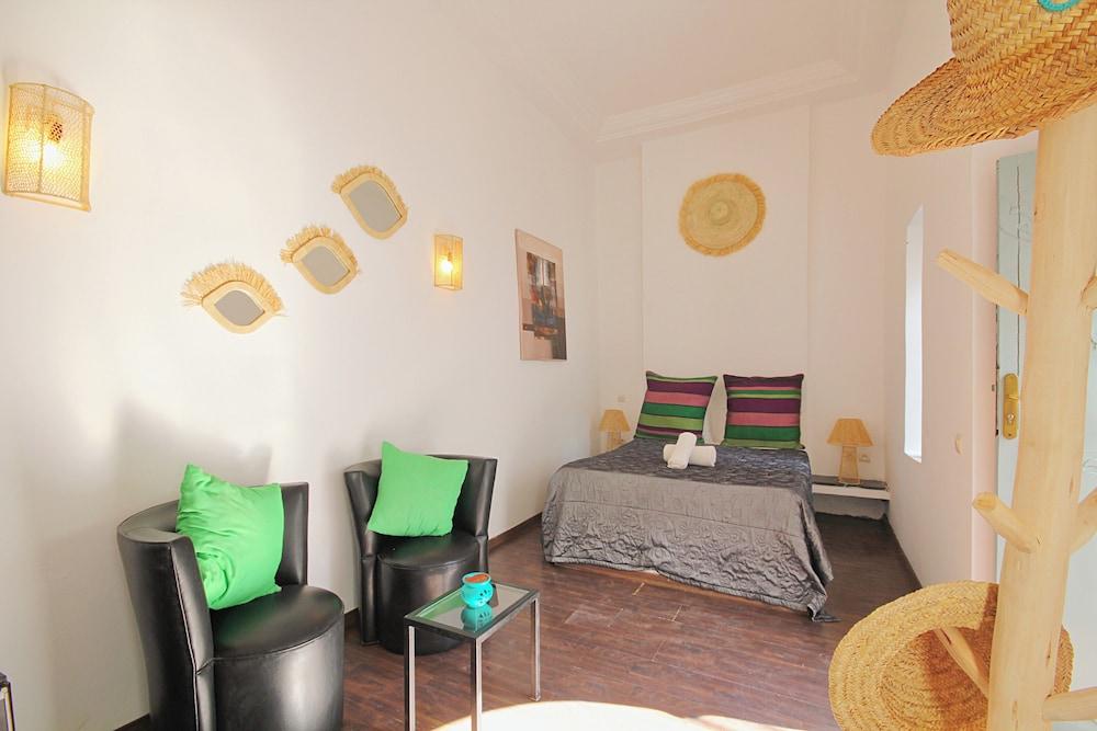 Riad Pierres et Saveurs soleil