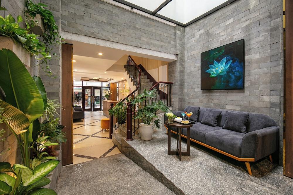 Hanoi La Palm Premier Hotel&Spa