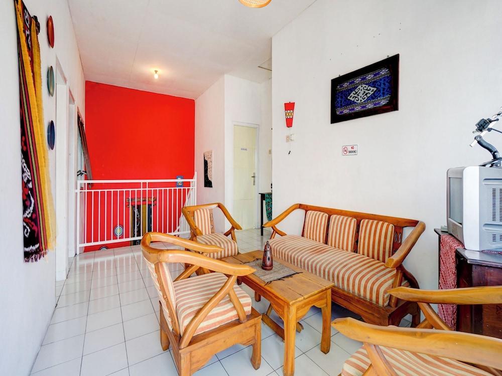 Hotel O Edotel Tebe Syariah