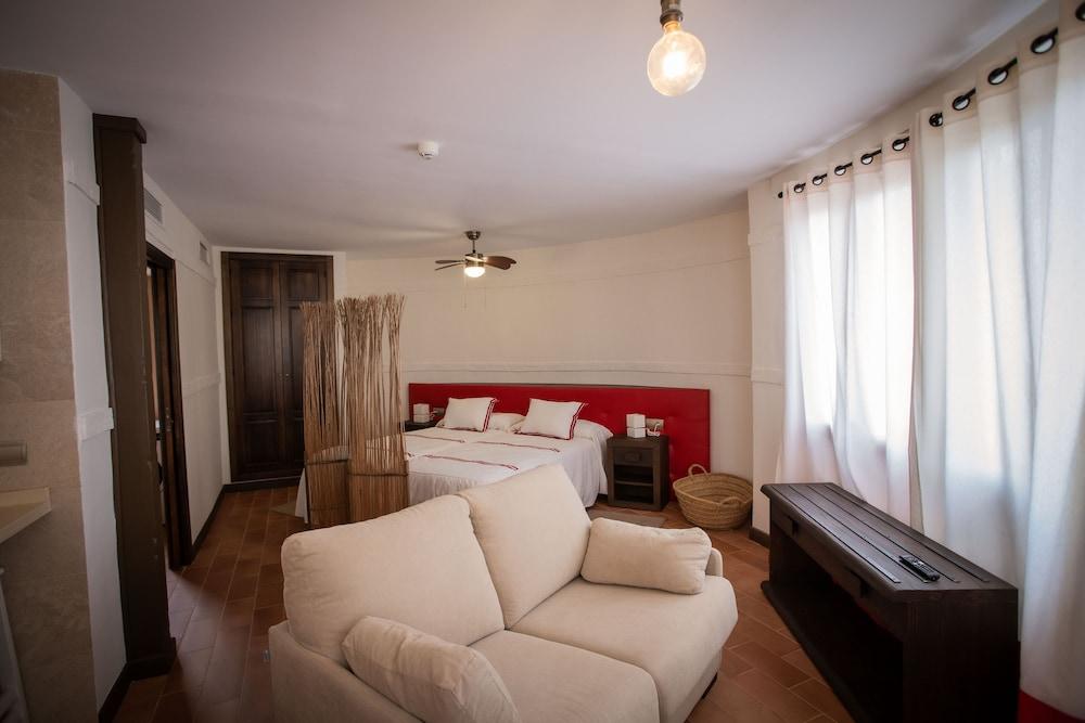 Hotel Bodegas Campestral