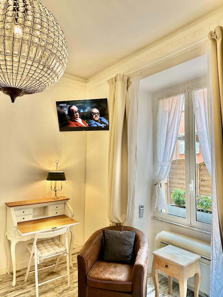 Vacanze Romane Colosseum