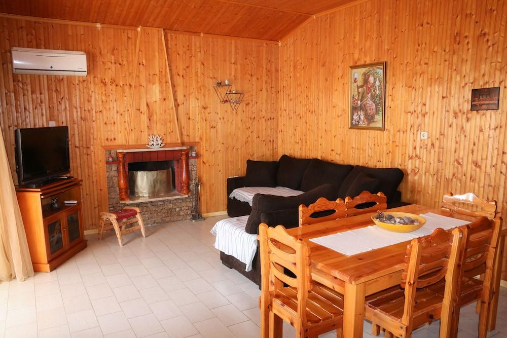 Seaside serenity apartment